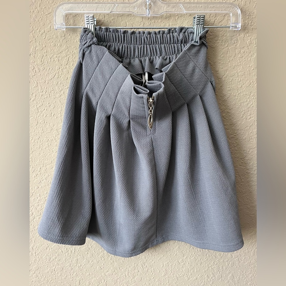 Topnews - Mini Skirt - Small